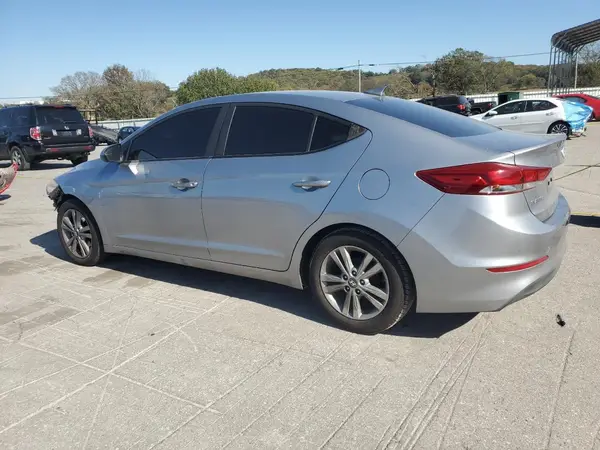 5NPD84LF8HH184894 2017 HYUNDAI ELANTRA - Image 2