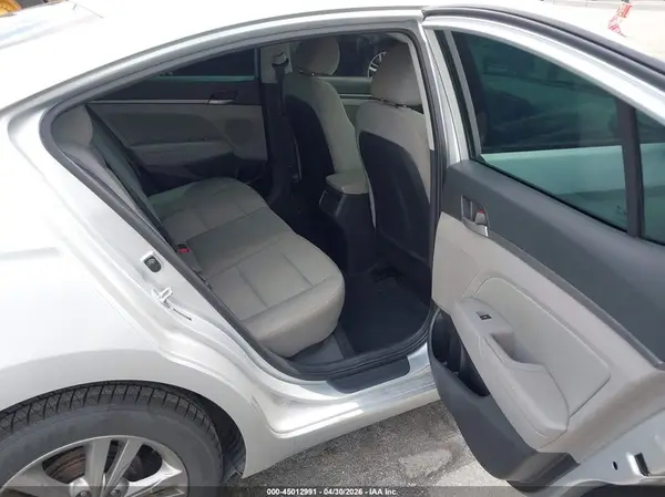 5NPD84LF8HH188234 2017 HYUNDAI ELANTRA - Image 8