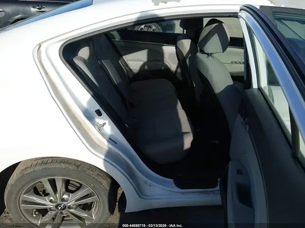 5NPD84LF8HH189769 2017 HYUNDAI ELANTRA - Image 8