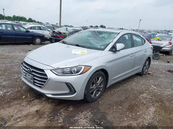 5NPD84LF8HH192977 2017 HYUNDAI ELANTRA - Image 2