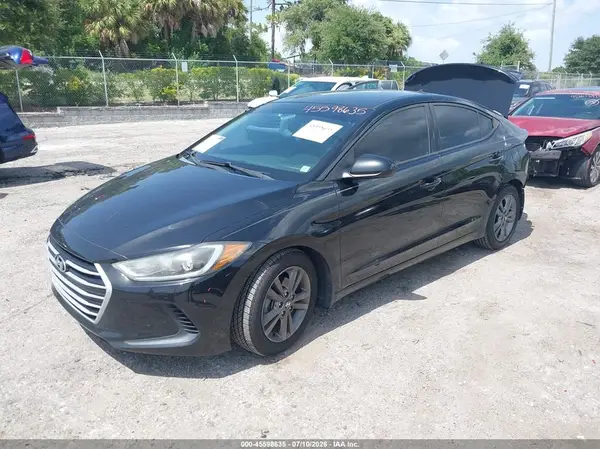 5NPD84LF8HH194213 2017 HYUNDAI ELANTRA - Image 2