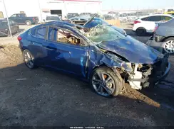 5NPD84LF8HH200592 2017 HYUNDAI ELANTRA