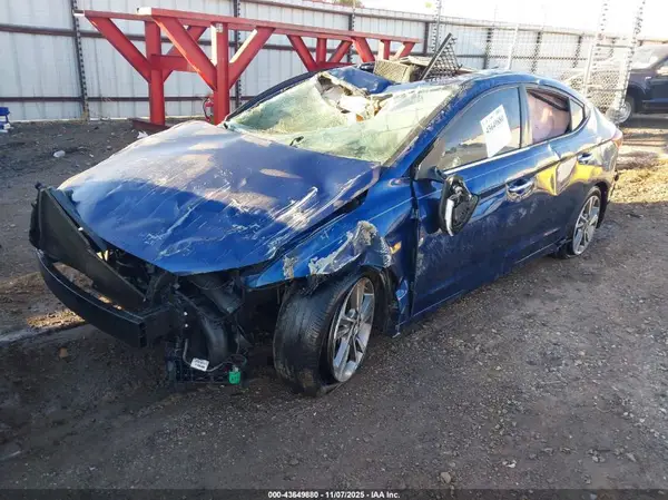 5NPD84LF8HH200592 2017 HYUNDAI ELANTRA - Image 2