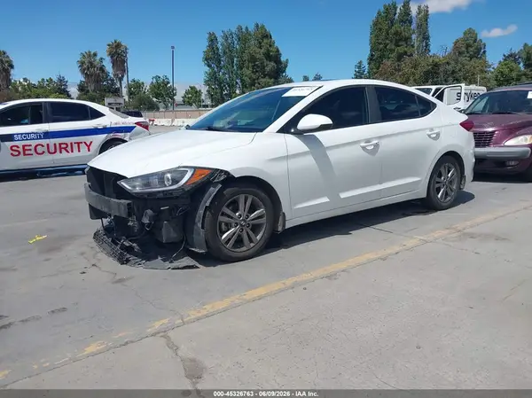 5NPD84LF8HH203444 2017 HYUNDAI ELANTRA - Image 2