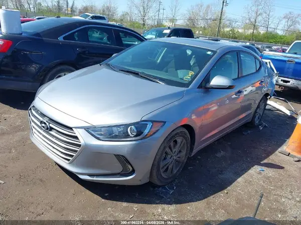 5NPD84LF8HH204450 2017 HYUNDAI ELANTRA - Image 2