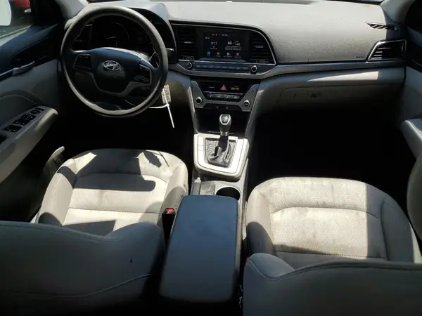 5NPD84LF8HH205372 2017 HYUNDAI ELANTRA - Image 8