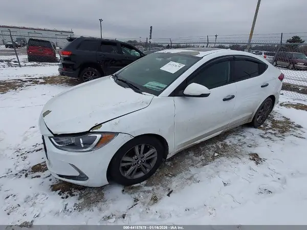 5NPD84LF8HH211639 2017 HYUNDAI ELANTRA - Image 2