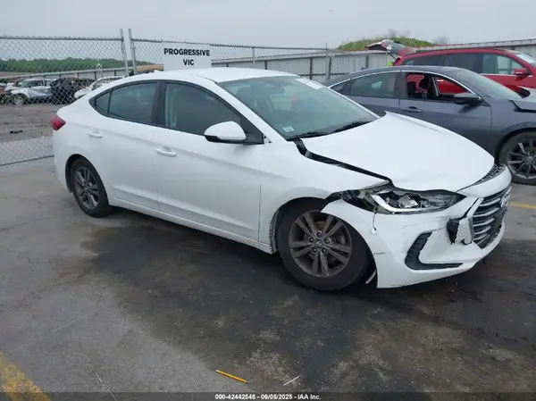5NPD84LF8JH213042 2018 HYUNDAI ELANTRA - Image 1