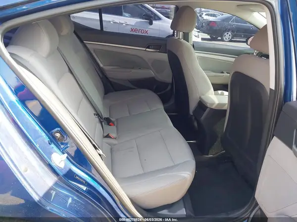 5NPD84LF8JH213526 2018 HYUNDAI ELANTRA - Image 8