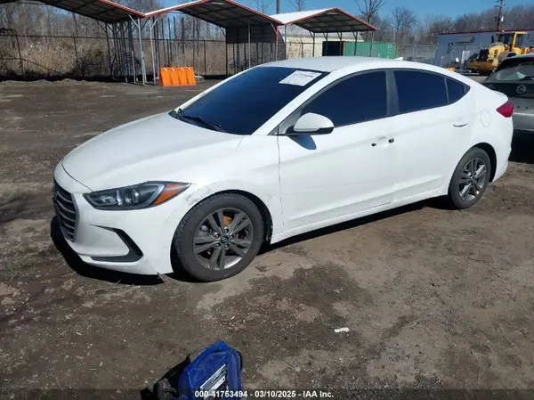 5NPD84LF8JH214501 2018 HYUNDAI ELANTRA - Image 2
