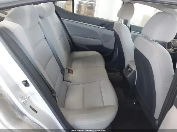 5NPD84LF8JH214708 2018 HYUNDAI ELANTRA - Image 8