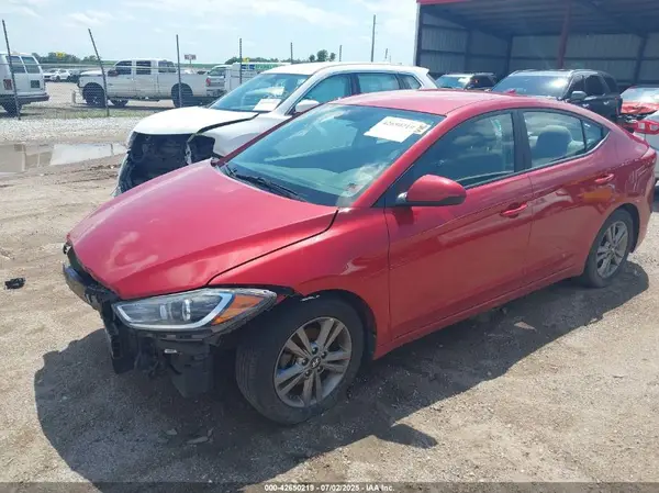 5NPD84LF8JH217611 2018 HYUNDAI ELANTRA - Image 2
