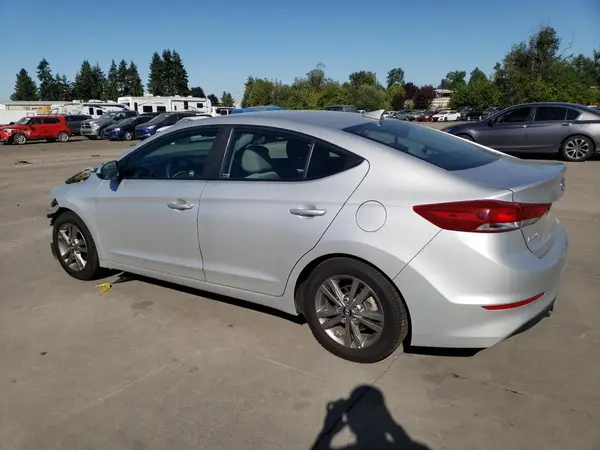 5NPD84LF8JH217950 2018 HYUNDAI ELANTRA - Image 2