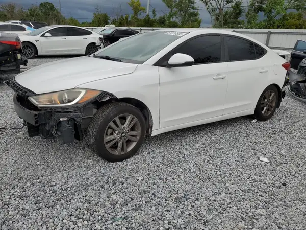 5NPD84LF8JH218984 2018 HYUNDAI ELANTRA - Image 1
