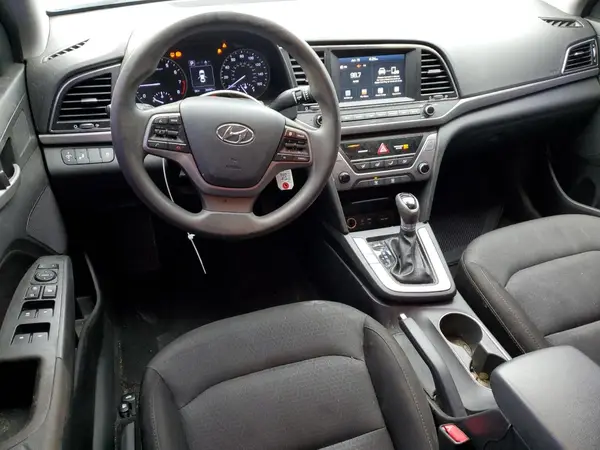 5NPD84LF8JH218984 2018 HYUNDAI ELANTRA - Image 8