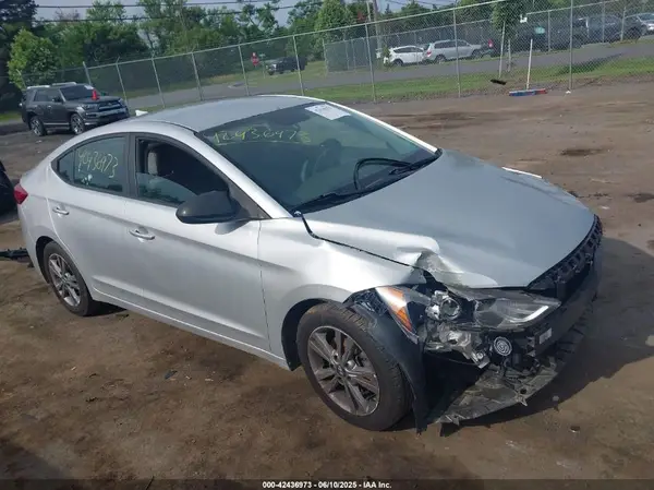5NPD84LF8JH222162 2018 HYUNDAI ELANTRA - Image 1