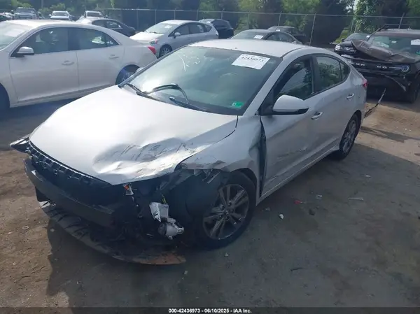 5NPD84LF8JH222162 2018 HYUNDAI ELANTRA - Image 2