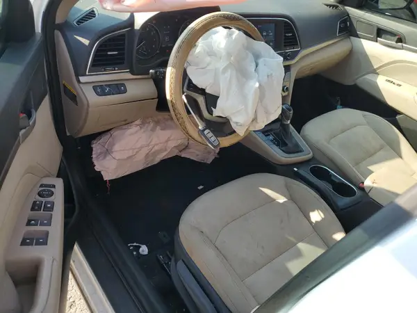 5NPD84LF8JH222842 2018 HYUNDAI ELANTRA - Image 8