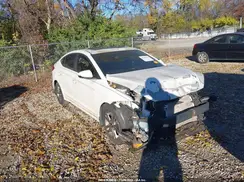 5NPD84LF8JH224509 2018 HYUNDAI ELANTRA