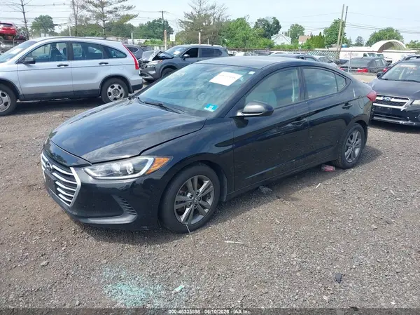 5NPD84LF8JH226566 2018 HYUNDAI ELANTRA - Image 2