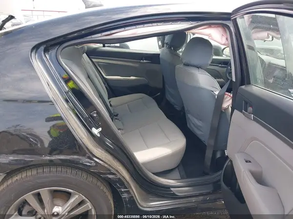 5NPD84LF8JH226566 2018 HYUNDAI ELANTRA - Image 8