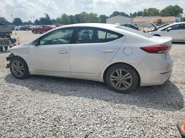 5NPD84LF8JH227118 2018 HYUNDAI ELANTRA - Image 2