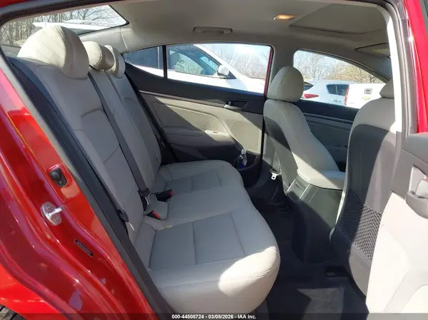 5NPD84LF8JH228320 2018 HYUNDAI ELANTRA - Image 8