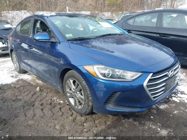 5NPD84LF8JH230116 2018 HYUNDAI ELANTRA - Image 1