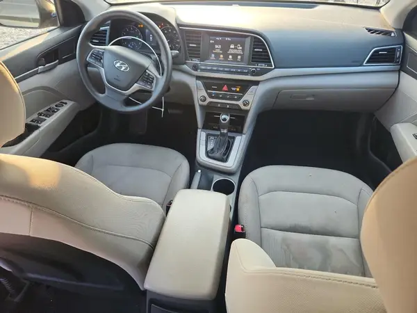 5NPD84LF8JH232397 2018 HYUNDAI ELANTRA - Image 8