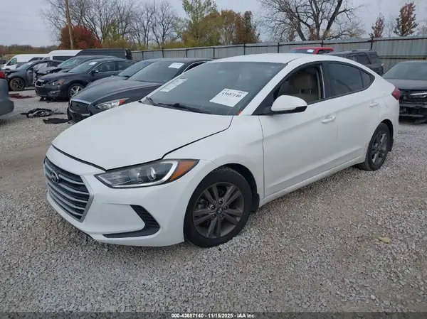 5NPD84LF8JH234165 2018 HYUNDAI ELANTRA - Image 2