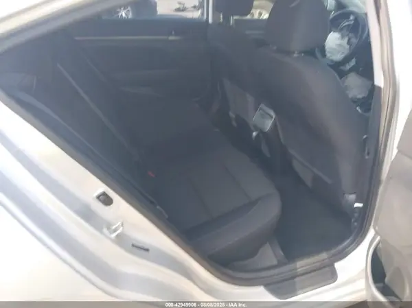 5NPD84LF8JH234537 2018 HYUNDAI ELANTRA - Image 8