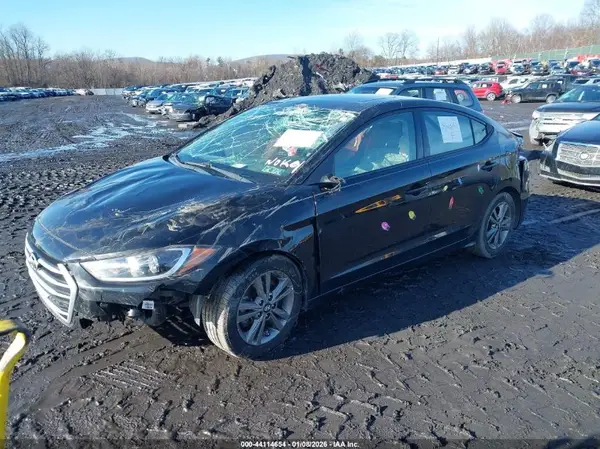 5NPD84LF8JH235008 2018 HYUNDAI ELANTRA - Image 2