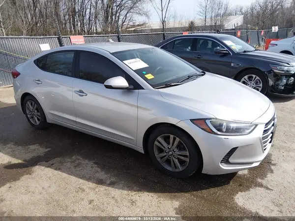 5NPD84LF8JH237826 2018 HYUNDAI ELANTRA - Image 1