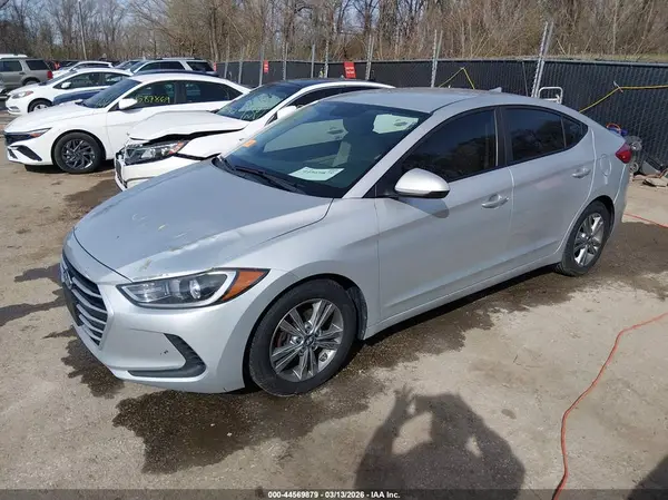 5NPD84LF8JH237826 2018 HYUNDAI ELANTRA - Image 2