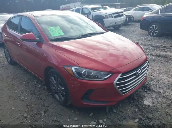 5NPD84LF8JH238555 2018 HYUNDAI ELANTRA - Image 1