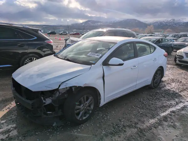 5NPD84LF8JH239110 2018 HYUNDAI ELANTRA - Image 1