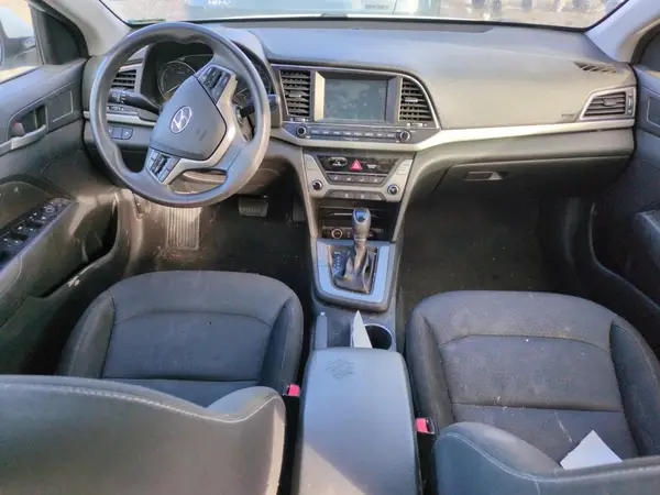 5NPD84LF8JH239110 2018 HYUNDAI ELANTRA - Image 8
