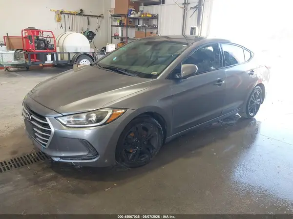5NPD84LF8JH239589 2018 HYUNDAI ELANTRA - Image 2