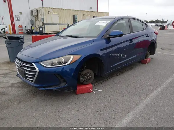 5NPD84LF8JH241469 2018 HYUNDAI ELANTRA - Image 2