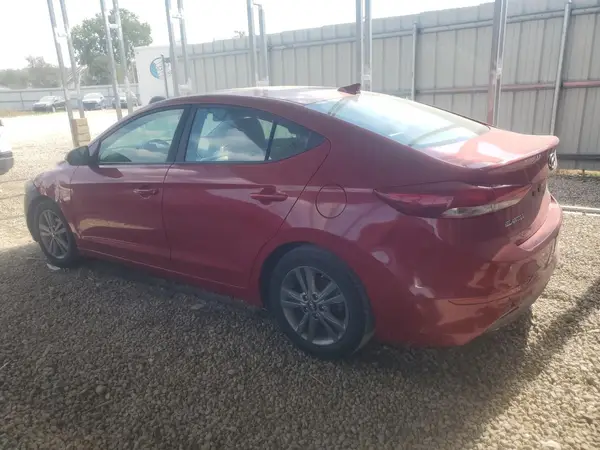 5NPD84LF8JH242055 2018 HYUNDAI ELANTRA - Image 2