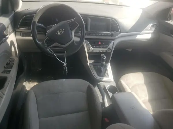 5NPD84LF8JH242055 2018 HYUNDAI ELANTRA - Image 8