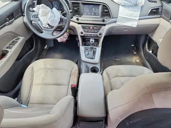 5NPD84LF8JH245019 2018 HYUNDAI ELANTRA - Image 8
