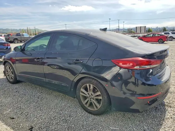 5NPD84LF8JH245070 2018 HYUNDAI ELANTRA - Image 2