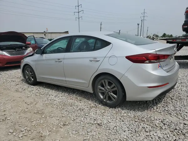 5NPD84LF8JH245487 2018 HYUNDAI ELANTRA - Image 2
