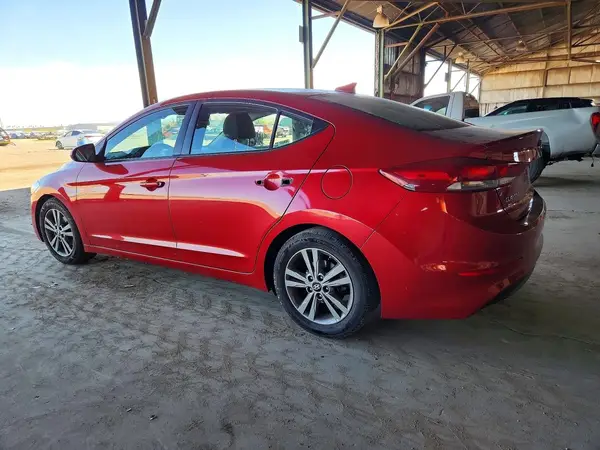 5NPD84LF8JH245683 2018 HYUNDAI ELANTRA - Image 2
