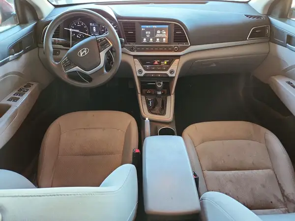 5NPD84LF8JH245683 2018 HYUNDAI ELANTRA - Image 8