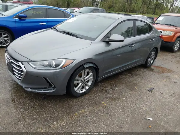 5NPD84LF8JH247613 2018 HYUNDAI ELANTRA - Image 2
