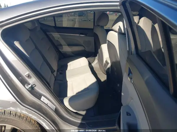 5NPD84LF8JH248051 2018 HYUNDAI ELANTRA - Image 8