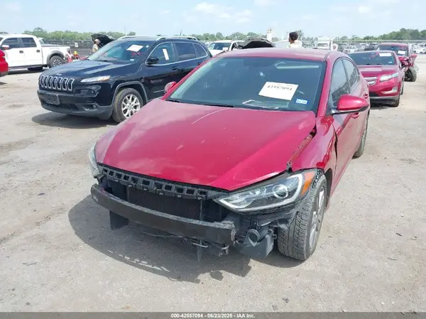 5NPD84LF8JH248115 2018 HYUNDAI ELANTRA - Image 2