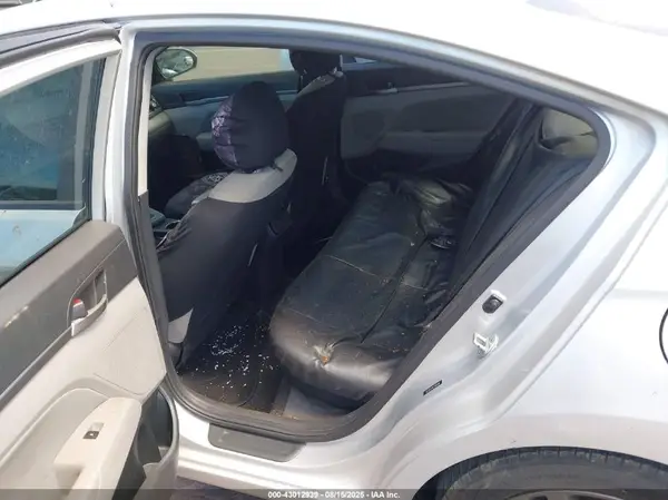 5NPD84LF8JH248339 2018 HYUNDAI ELANTRA - Image 8
